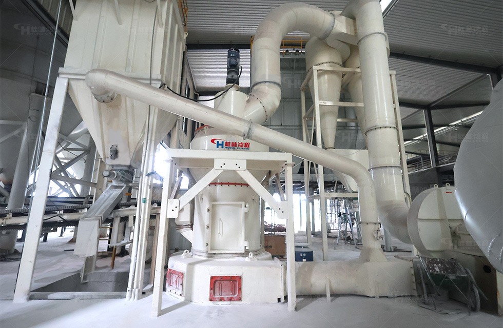 中型陶土粉碎機(jī)
