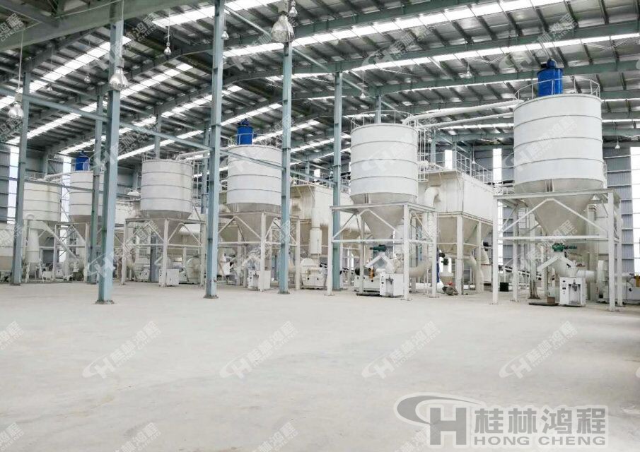 碳酸鈣磨粉機(jī)，超細(xì)環(huán)輥磨，食品級(jí)碳酸鈣磨粉機(jī)廠家多選它